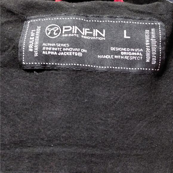 PinFin Women’s Hooded Windbreaker Alpha Jacket Size Large Red Hiking Rain Coat - Picture 8 of 15